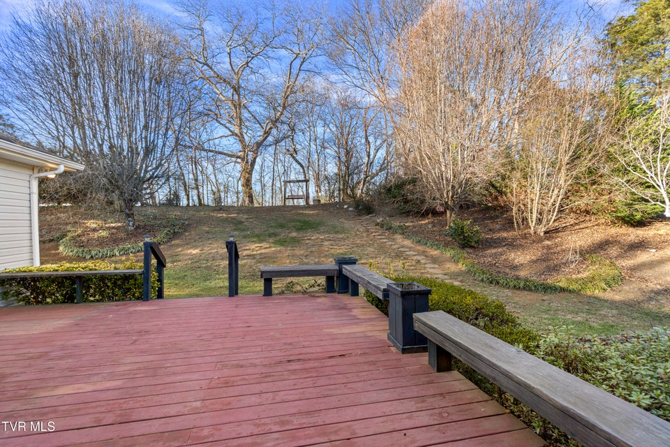 Photo #37: 32 Capri Drive