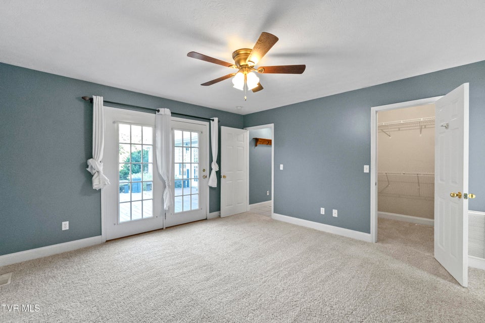 Photo #42: 32 Capri Drive