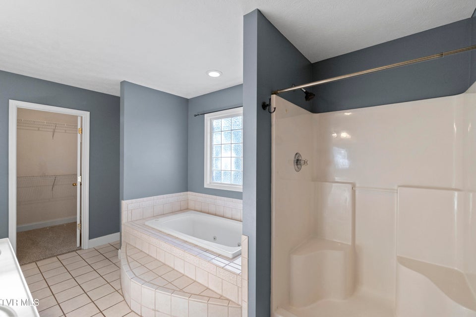 Photo #45: 32 Capri Drive