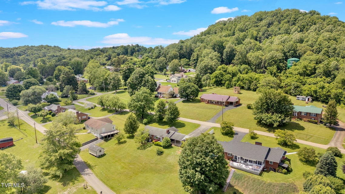 Photo #13: 135 Lively Street