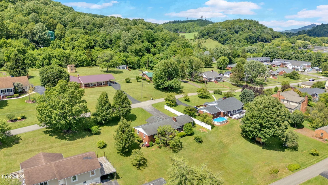 Photo #15: 135 Lively Street