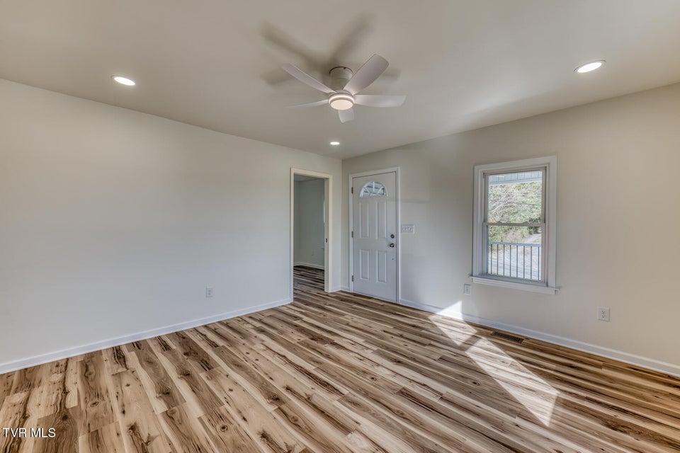 Photo #7: 420 Rogers Avenue