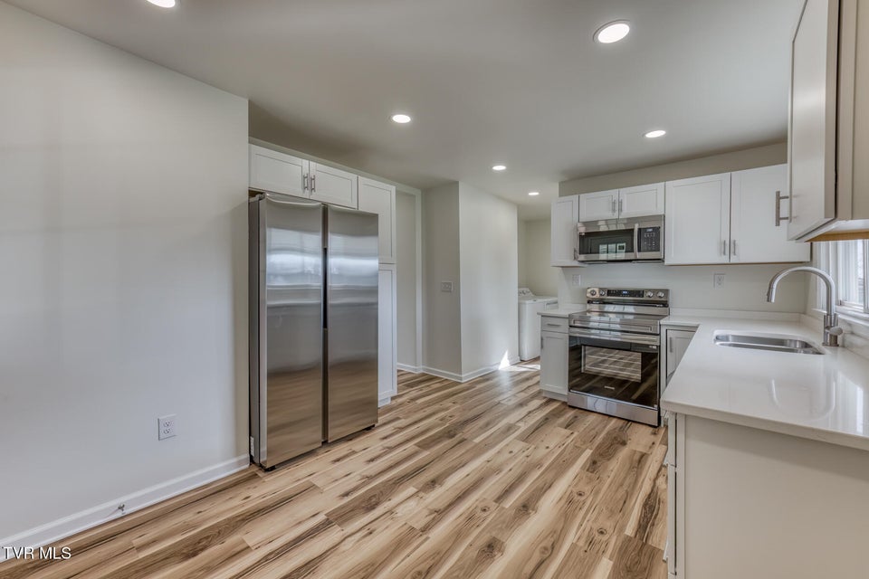 Photo #18: 420 Rogers Avenue