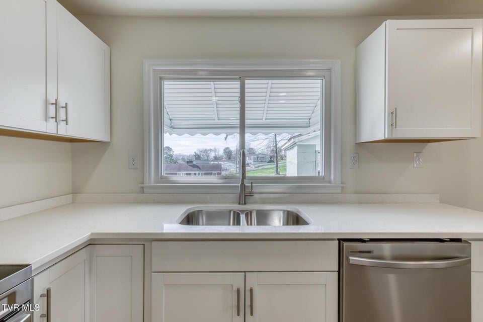 Photo #20: 420 Rogers Avenue