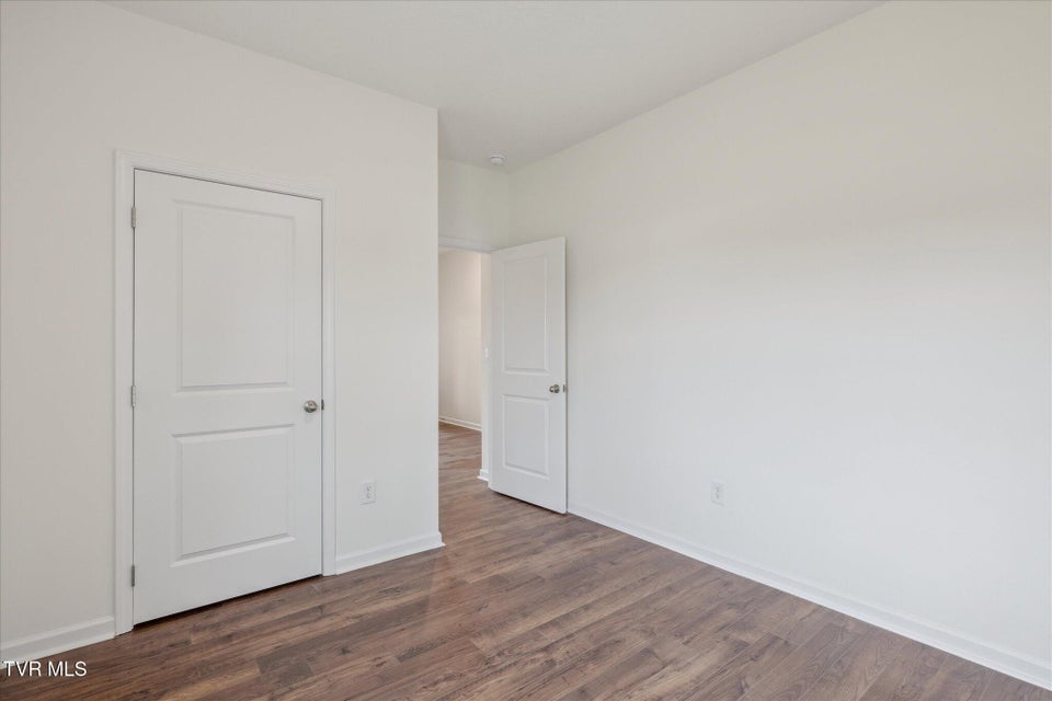 Photo #17: 551 Fieldcrest Road 