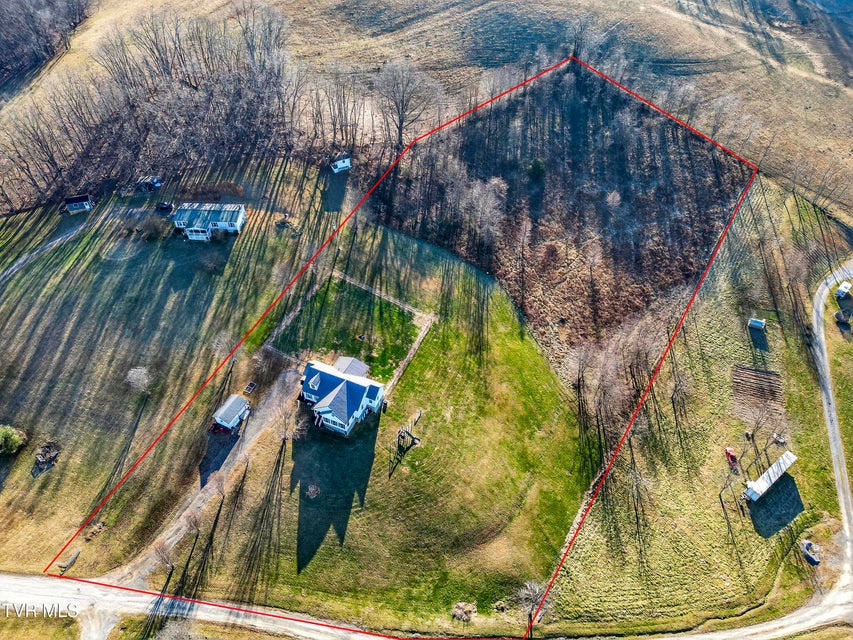 Photo #42: 17968 Overlook Dr 