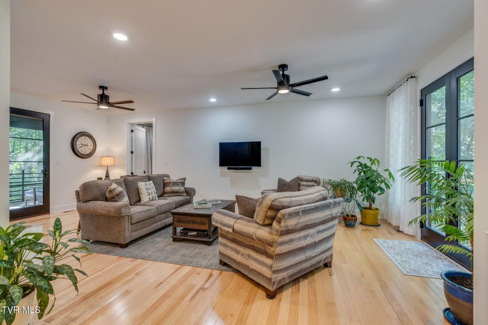 Photo #9: 379 Hideaway Farm Road 