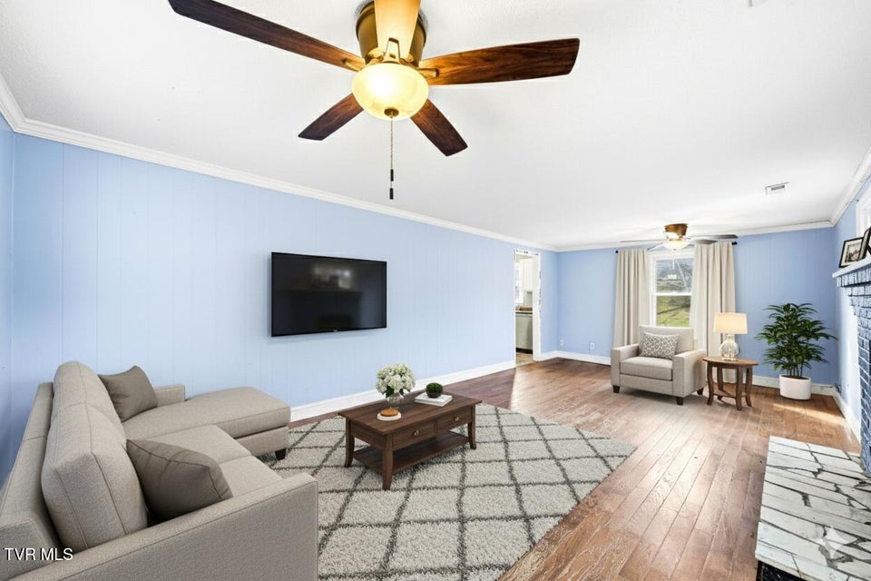 Photo #6: 200 Independence Avenue