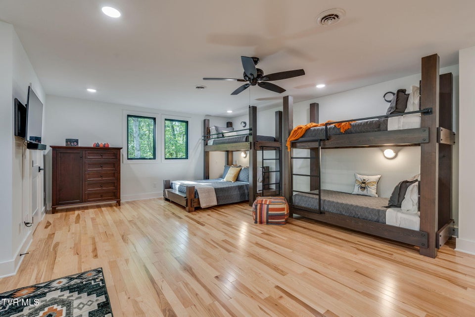 Photo #26: 379 Hideaway Farm Road 