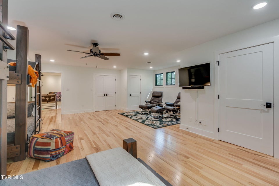 Photo #27: 379 Hideaway Farm Road 