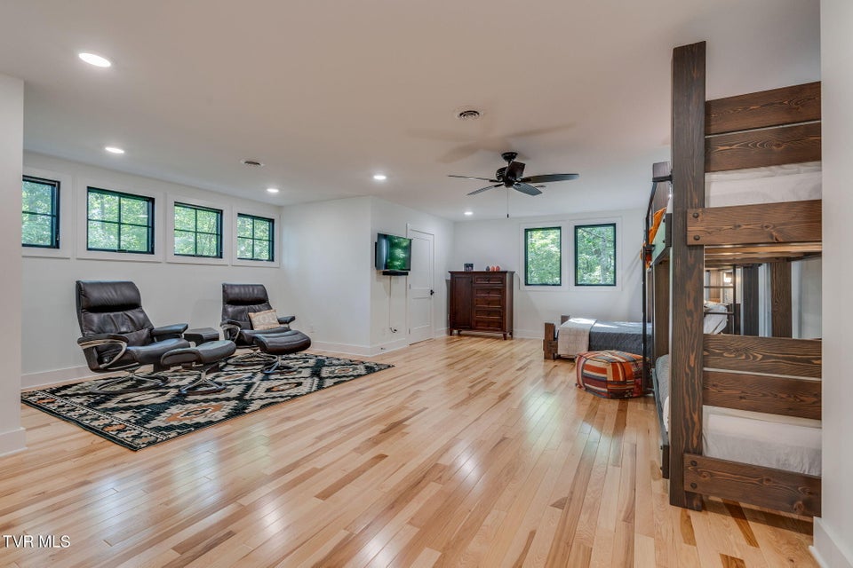 Photo #28: 379 Hideaway Farm Road 