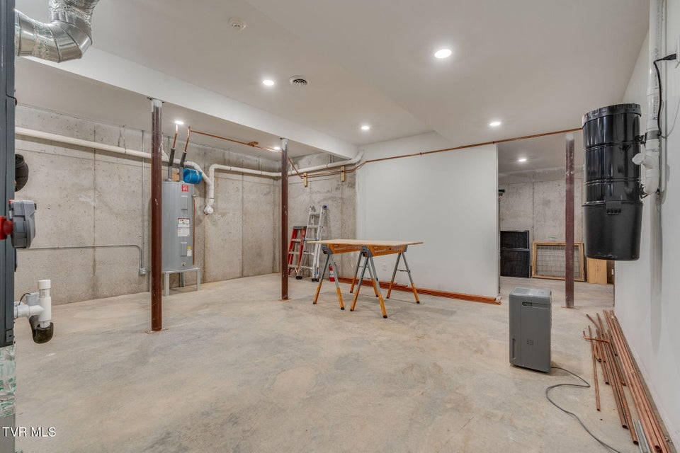 Photo #40: 379 Hideaway Farm Road 