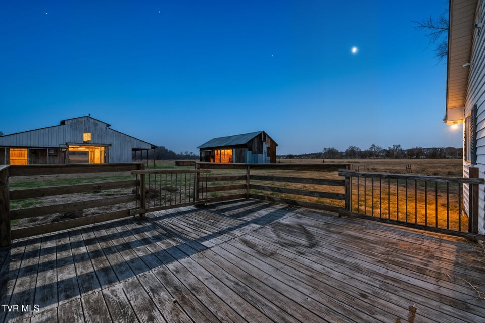 Photo #4: 2025 Ottway Road