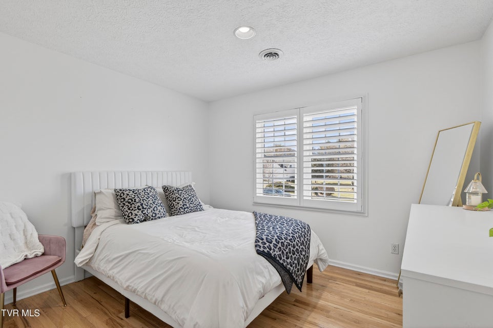 Photo #37: 18459 John Ashley Drive