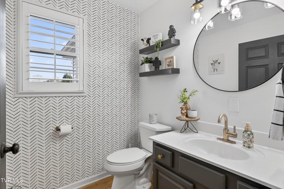 Photo #31: 18459 John Ashley Drive