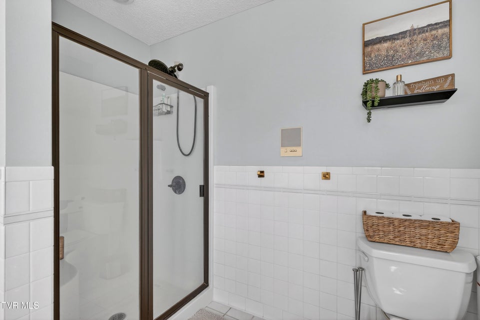 Photo #26: 18459 John Ashley Drive