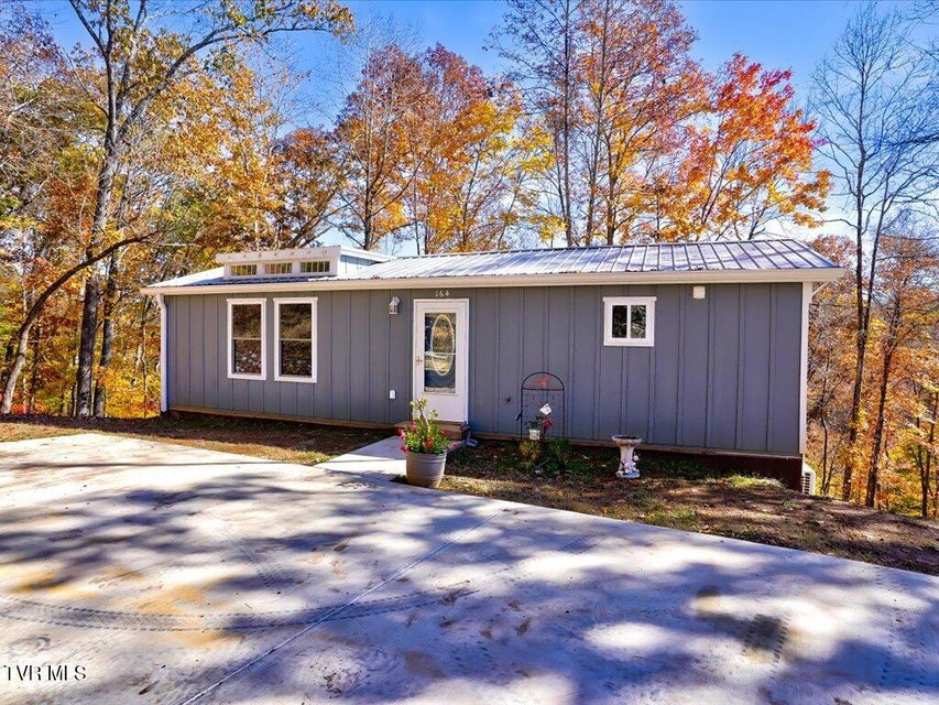 Photo #3: 164 Paradise Point