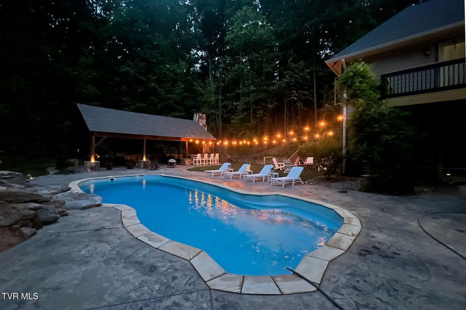 Photo #80: 520 Highway 93 