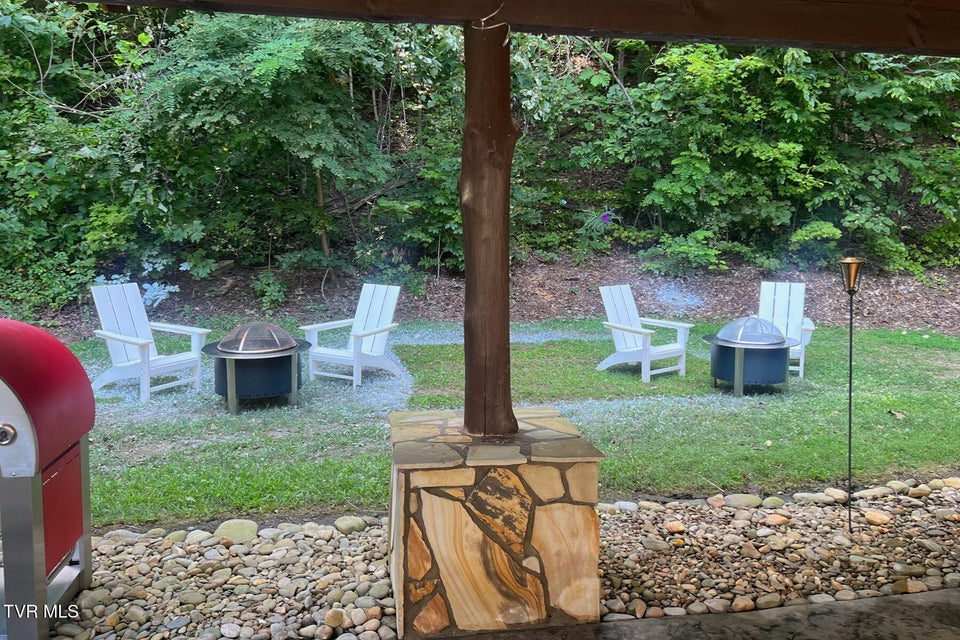 Photo #82: 520 Highway 93 