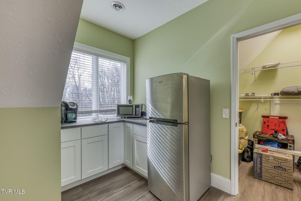 Photo #72: 520 Highway 93 