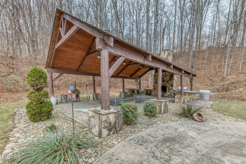 Photo #13: 520 Highway 93 