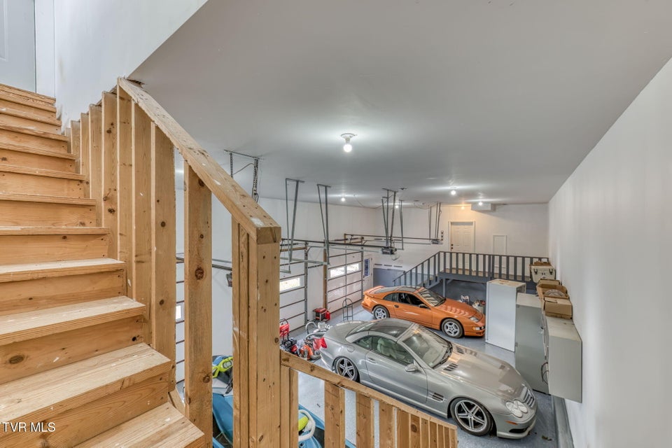 Photo #68: 520 Highway 93 