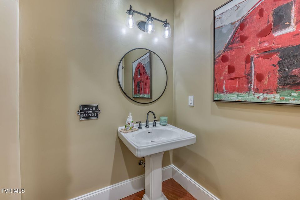 Photo #43: 520 Highway 93 