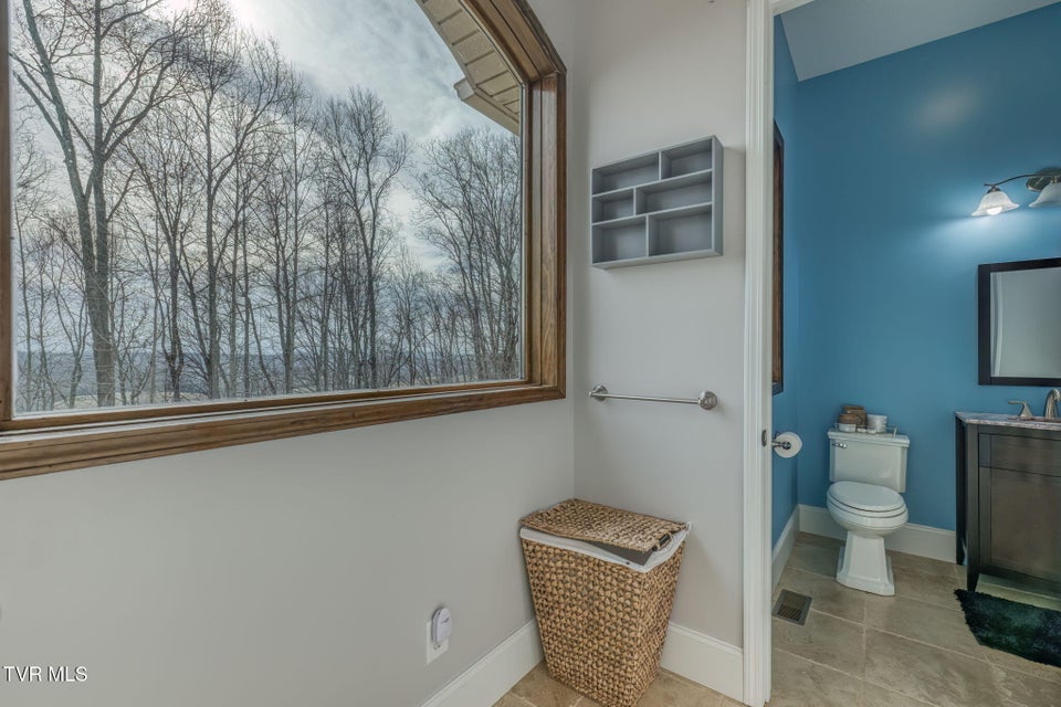 Photo #47: 520 Highway 93 