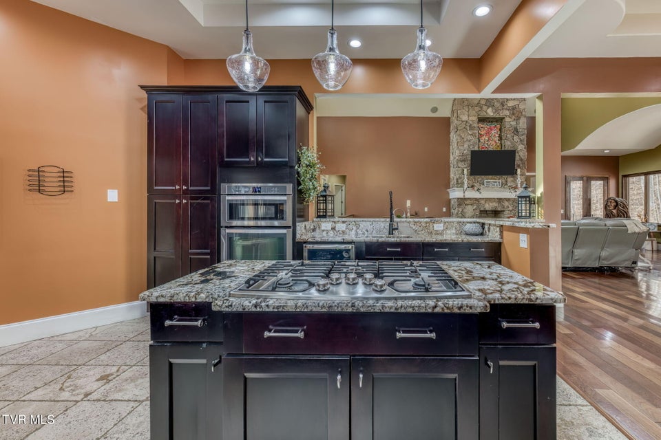 Photo #28: 520 Highway 93 