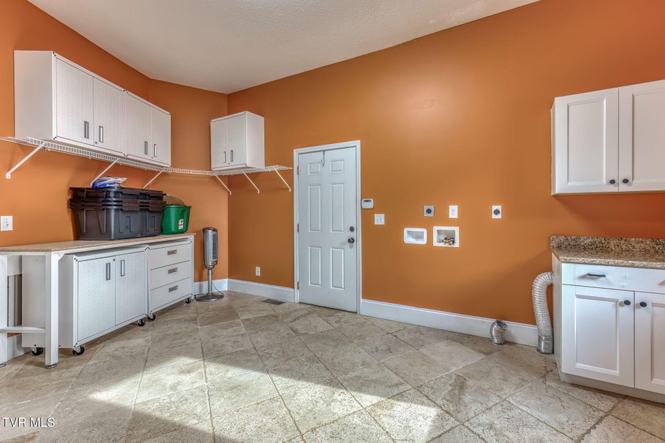 Photo #29: 520 Highway 93 