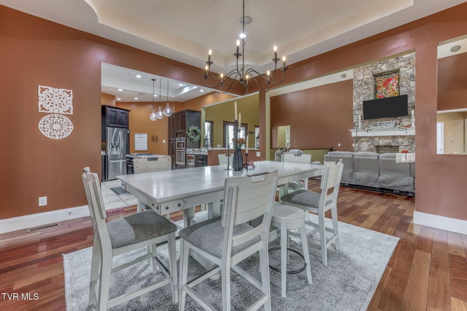 Photo #22: 520 Highway 93 