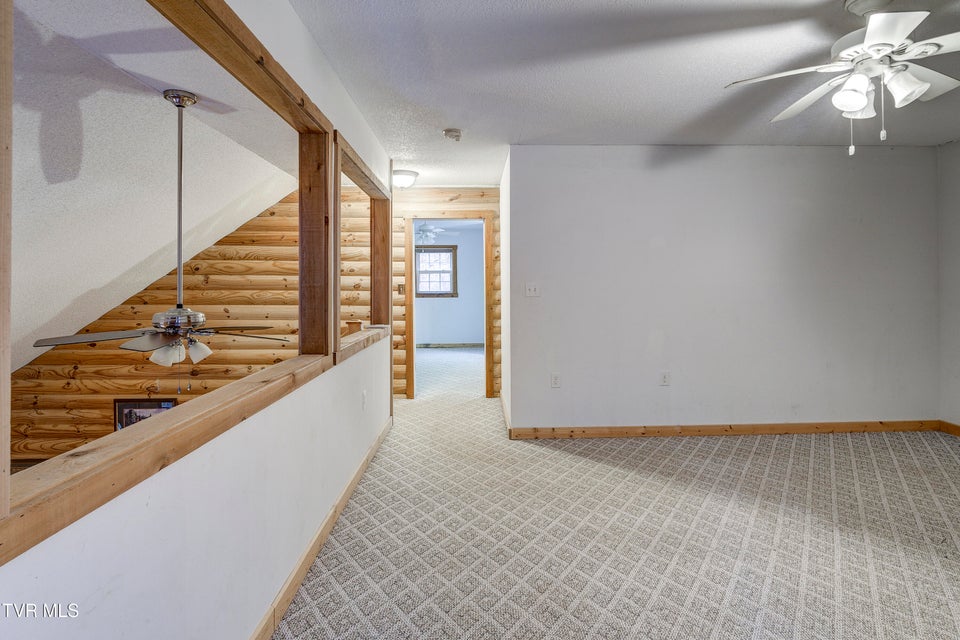 Photo #34: 109 Triangle B Drive