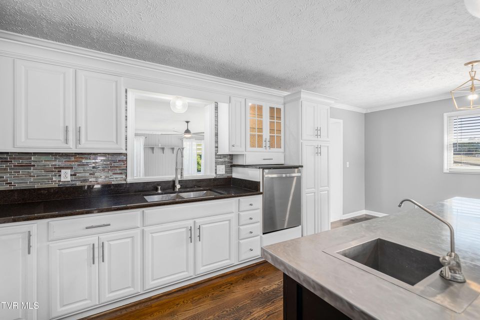 Photo #50: 3220 Knob Creek Road