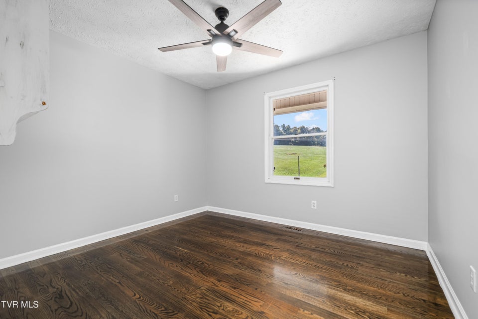 Photo #55: 3220 Knob Creek Road