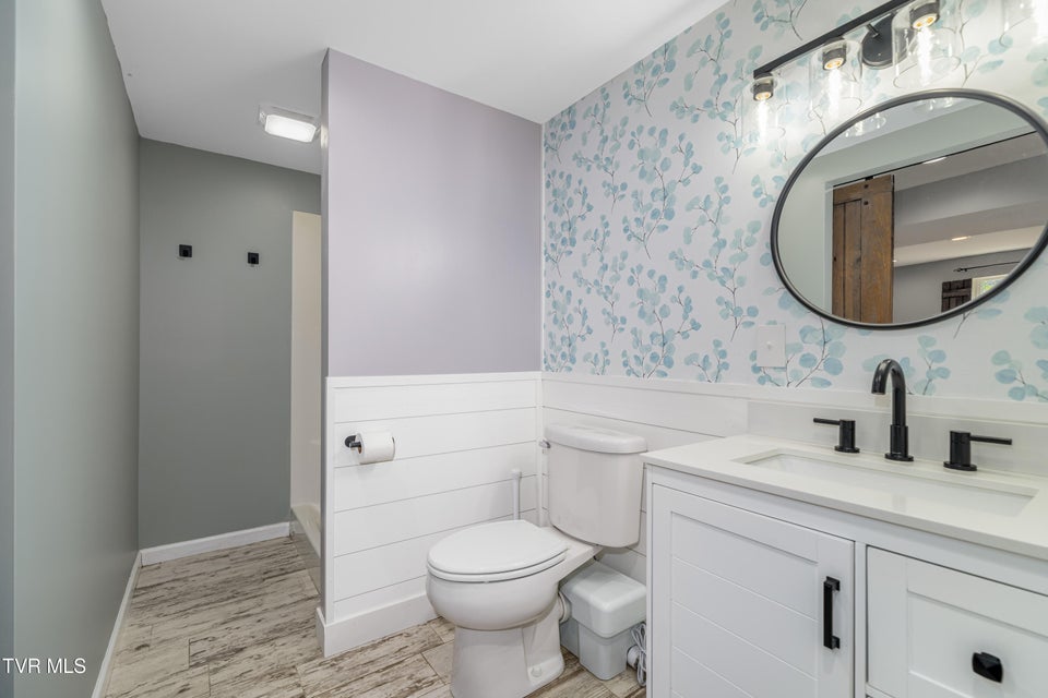 Photo #65: 3220 Knob Creek Road