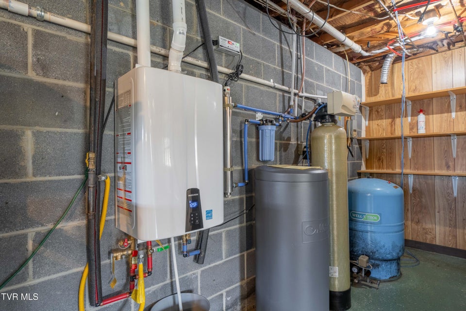 Photo #68: 3220 Knob Creek Road