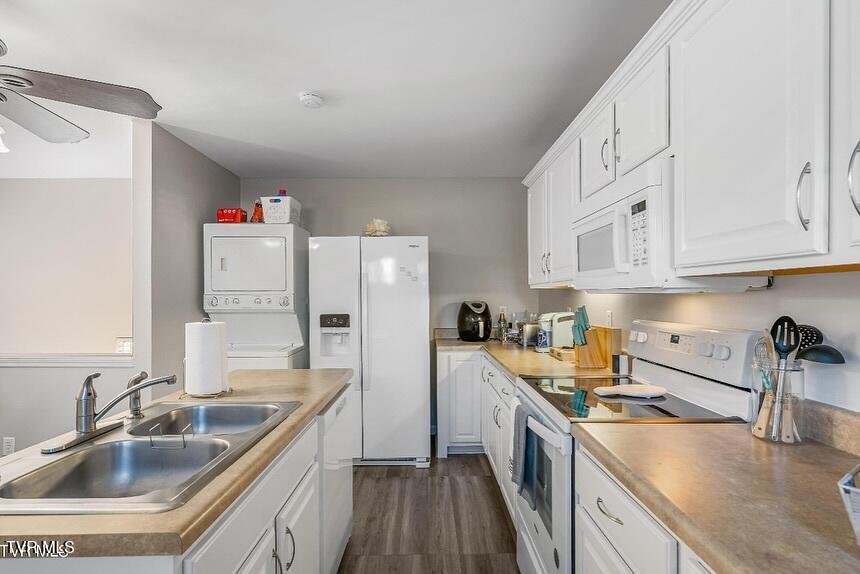 Photo #99: 3220 Knob Creek Road