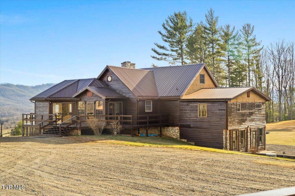 Photo #7: 620 Swift Hollow Lane