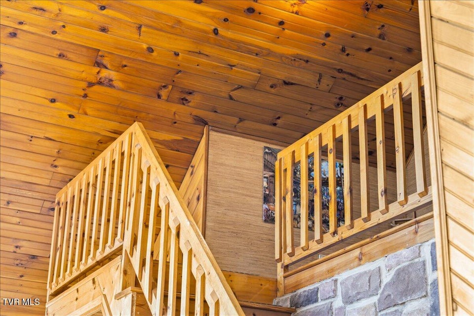 Photo #10: 620 Swift Hollow Lane