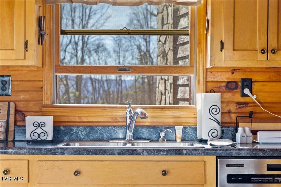 Photo #13: 620 Swift Hollow Lane