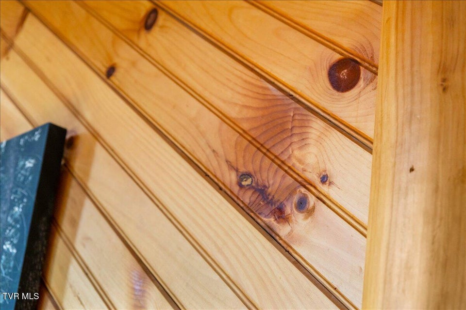 Photo #16: 620 Swift Hollow Lane