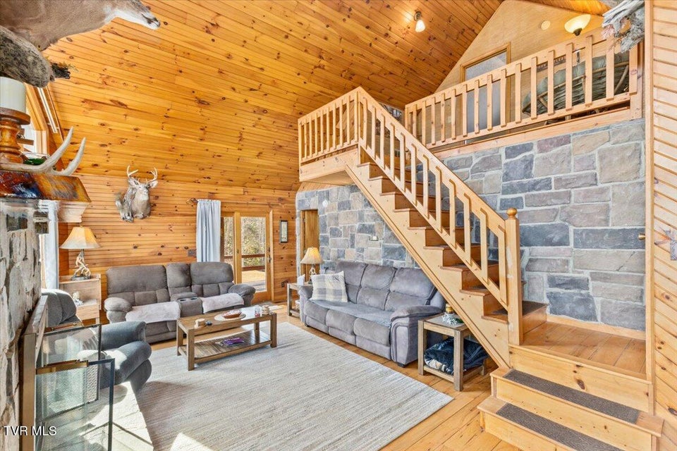 Photo #34: 620 Swift Hollow Lane