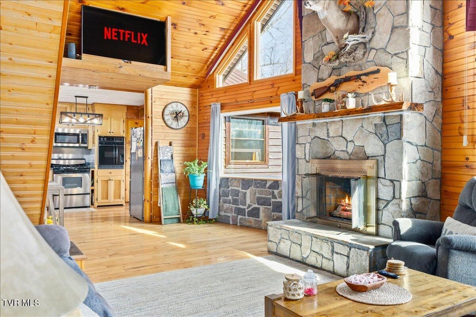 Photo #36: 620 Swift Hollow Lane