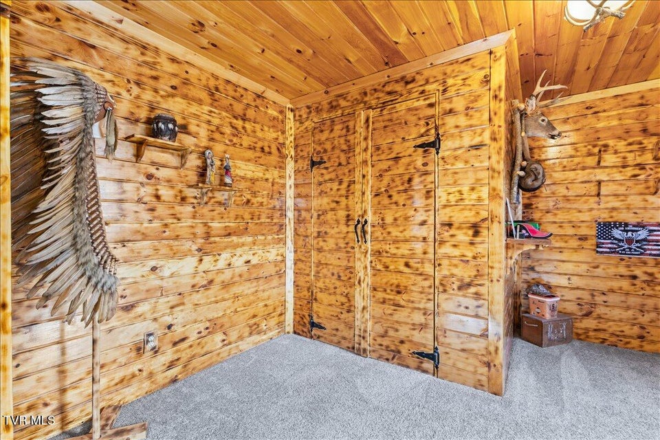 Photo #48: 620 Swift Hollow Lane