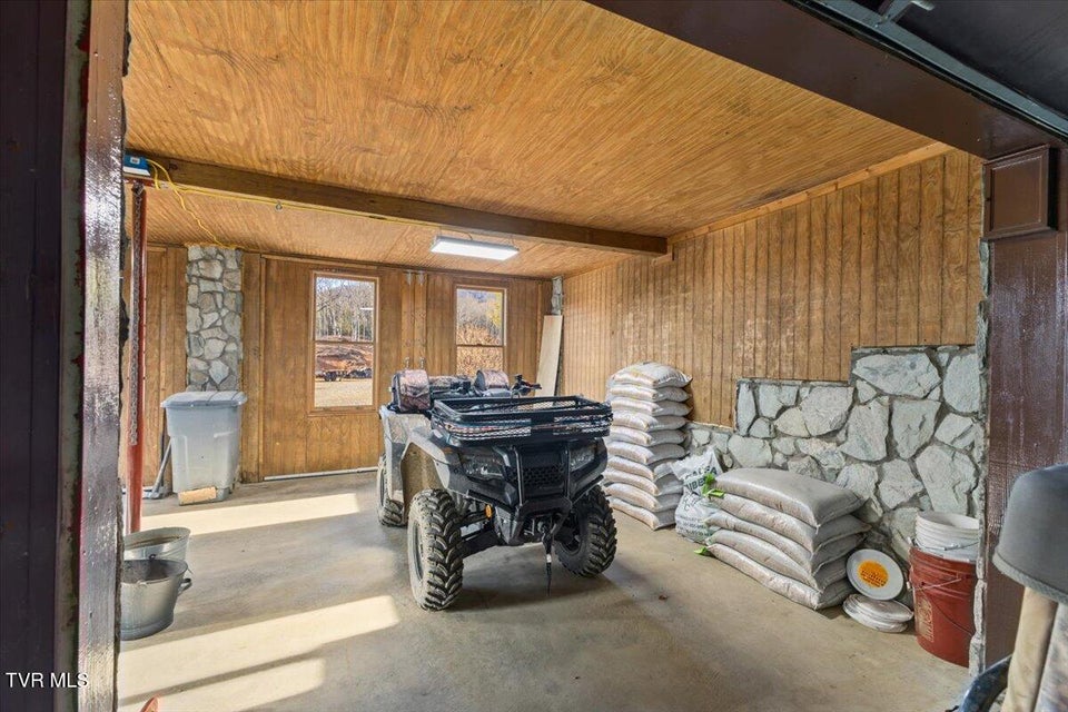 Photo #61: 620 Swift Hollow Lane