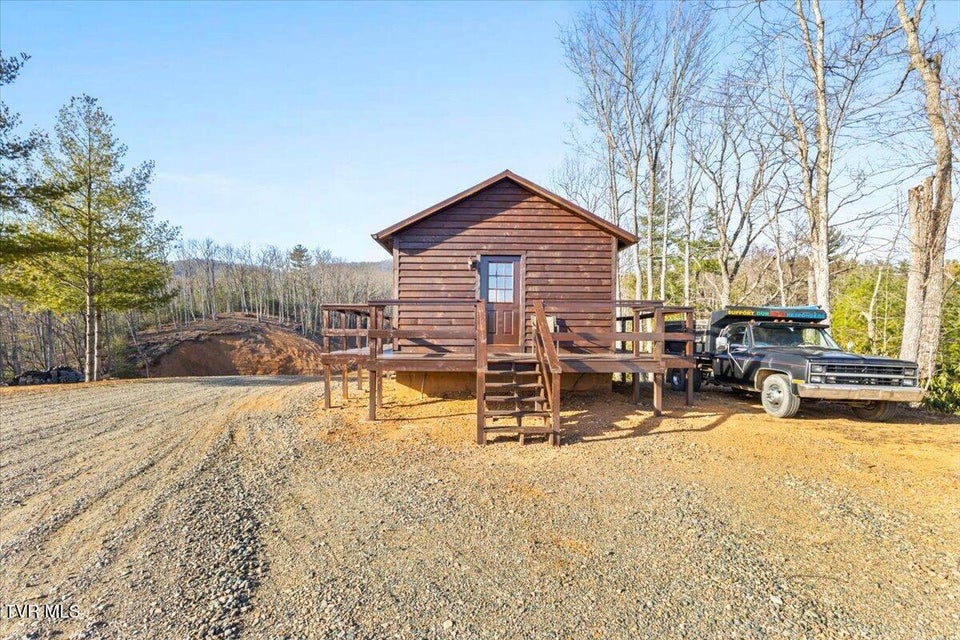 Photo #70: 620 Swift Hollow Lane