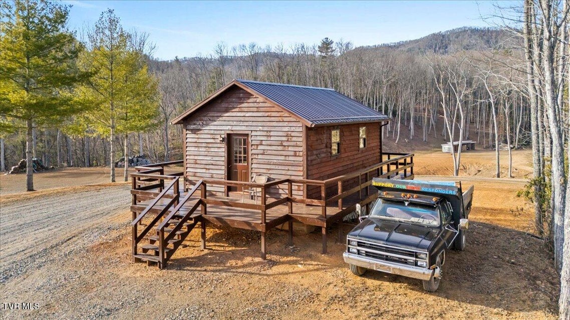 Photo #76: 620 Swift Hollow Lane