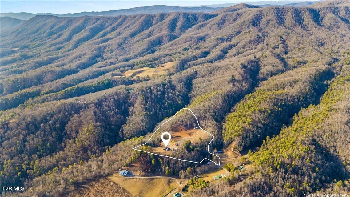 Photo #87: 620 Swift Hollow Lane