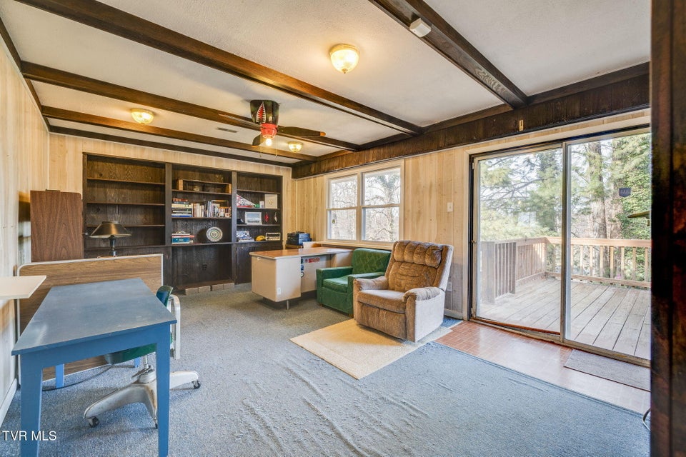 Photo #18: 213 Robin Road