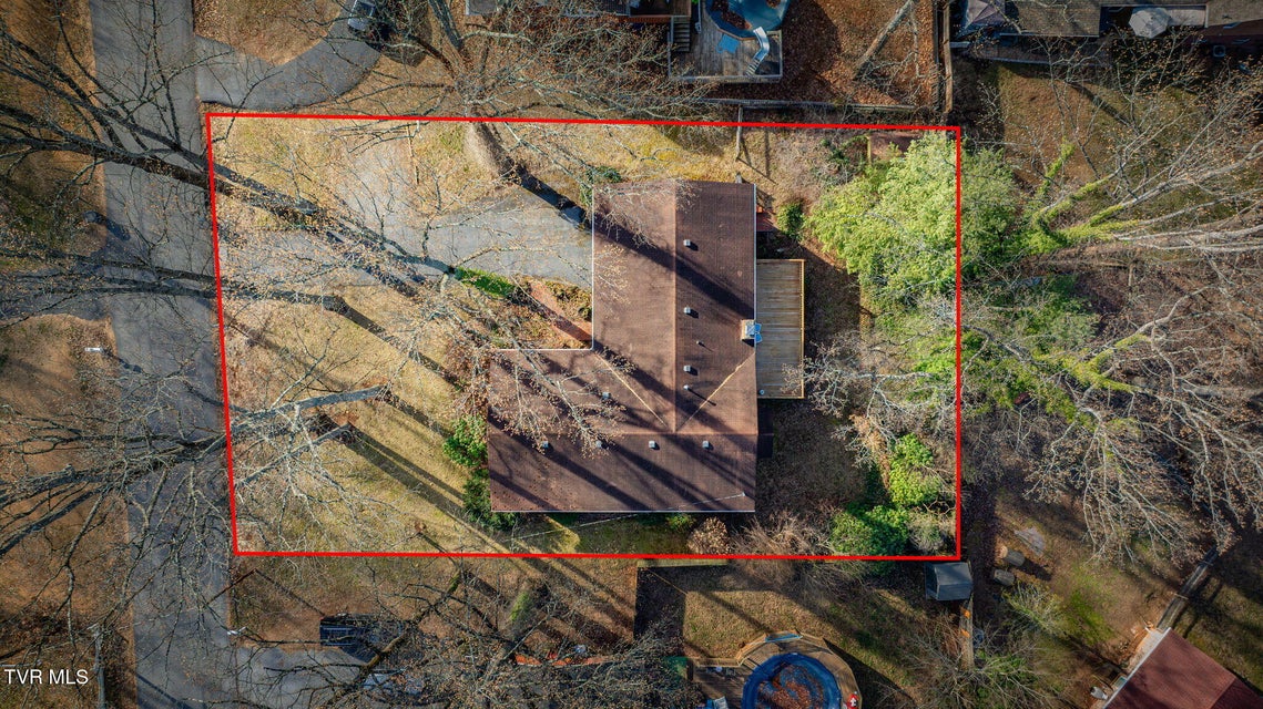 Photo #40: 213 Robin Road